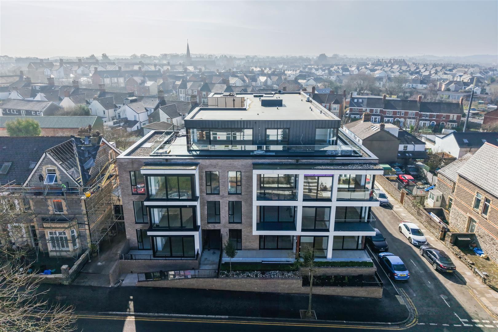 Apartment 8, Windsor Gardens, 56A Windsor Road, Penarth, CF64 1JJ